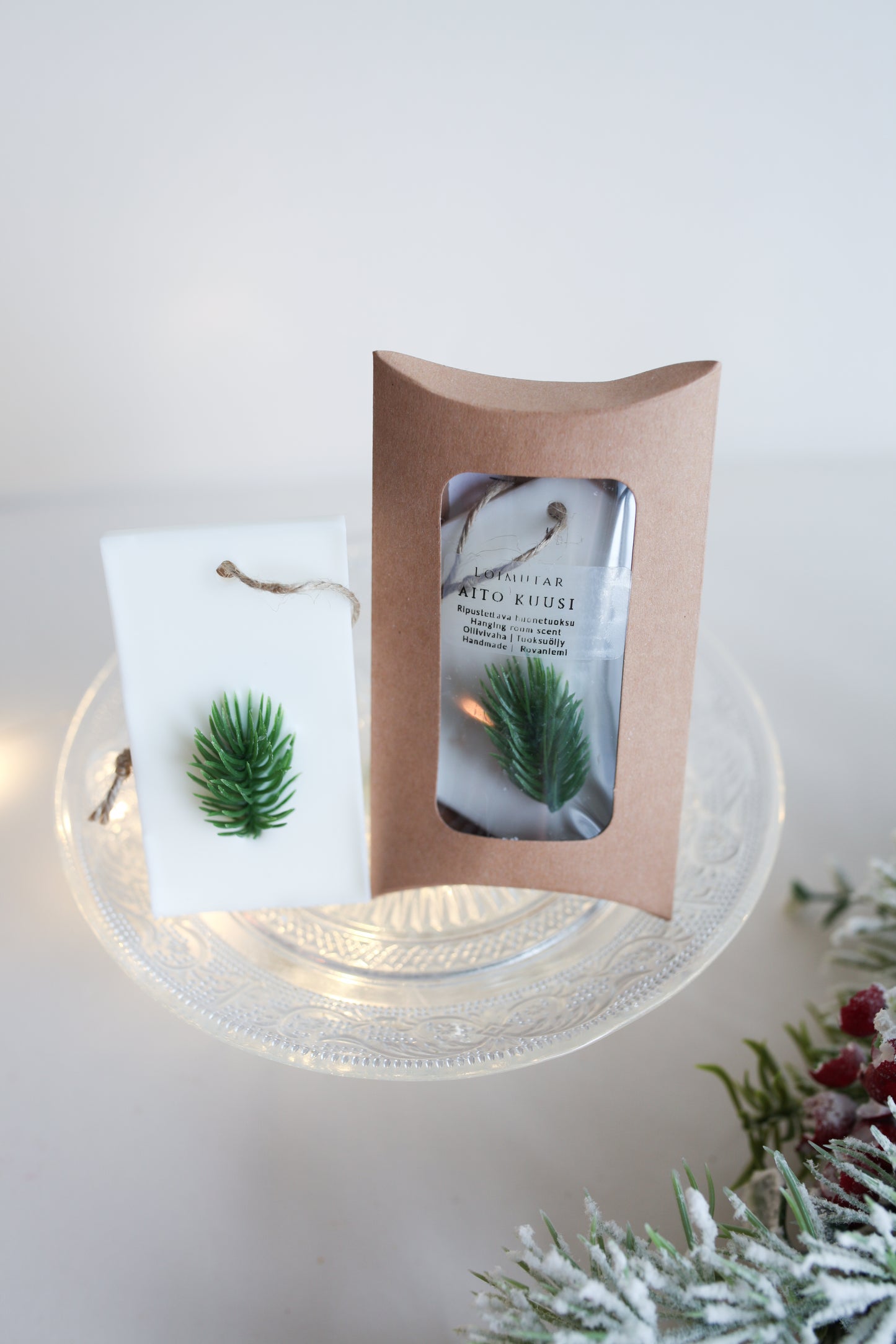 Room fragrance genuine fir