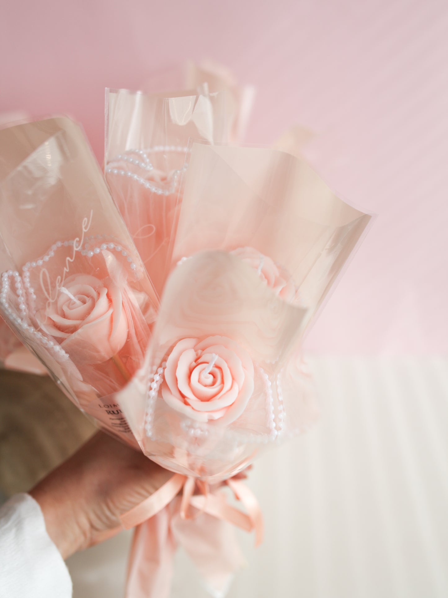 Einzeln verpackte Perlenrose