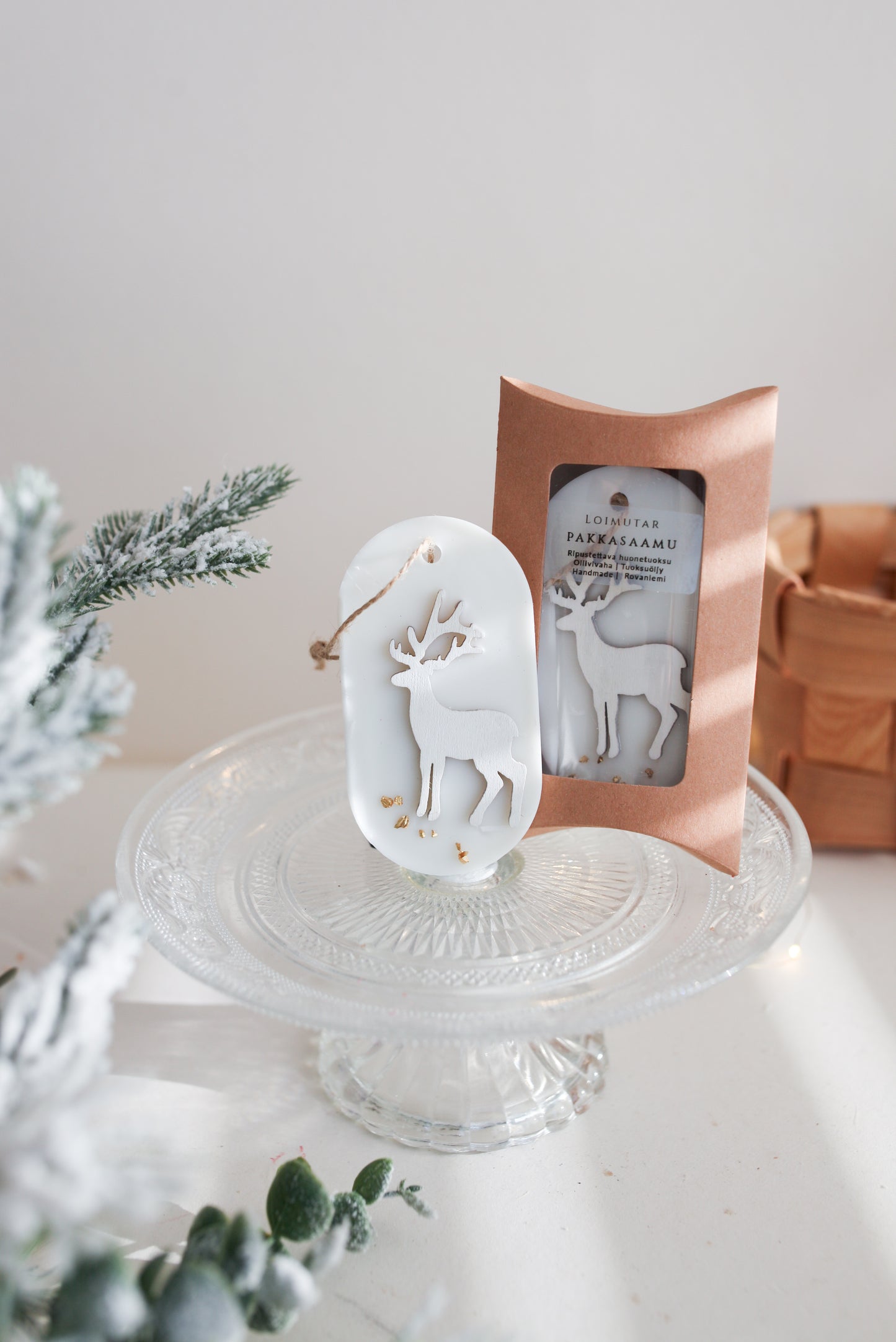 Room fragrance frosty morning