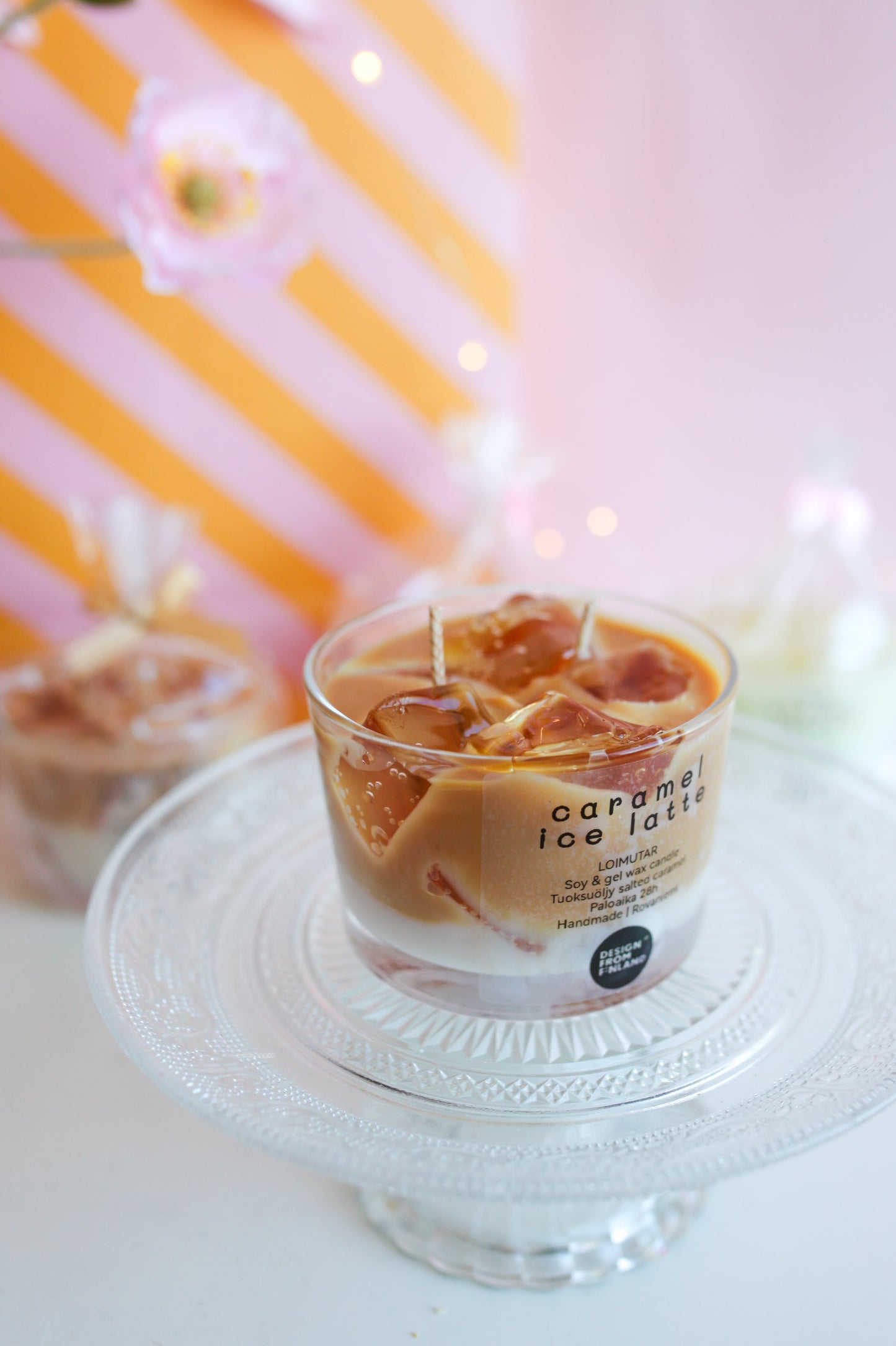 Caramel ice latte