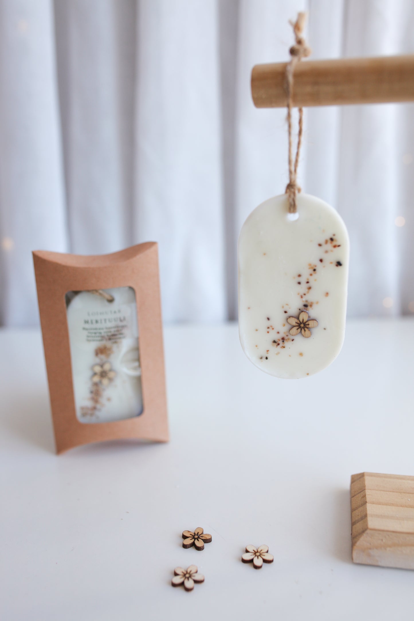 Room fragrance sea breeze