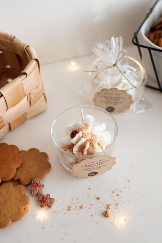 Piparkakkumousse, piparkakkukynttilä