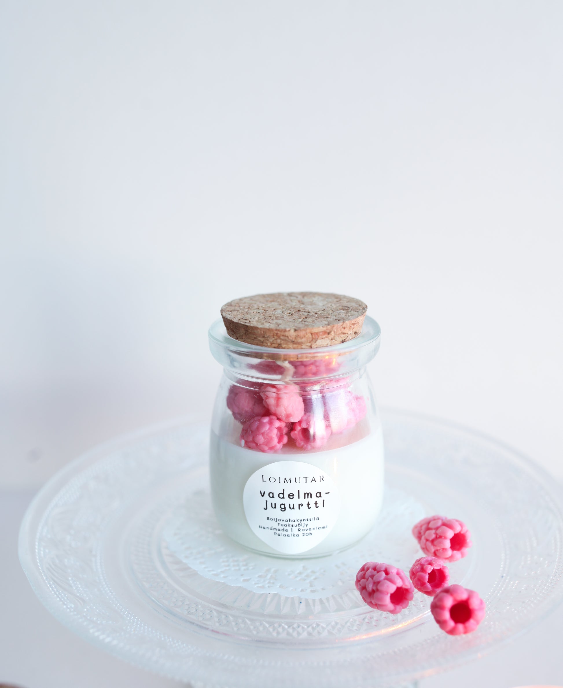 Kannellinen vadelmakynttilä