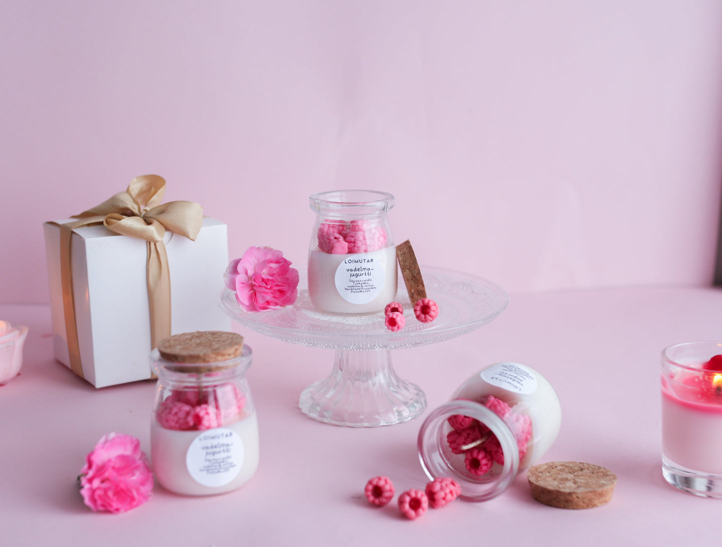 Raspberry yogurt