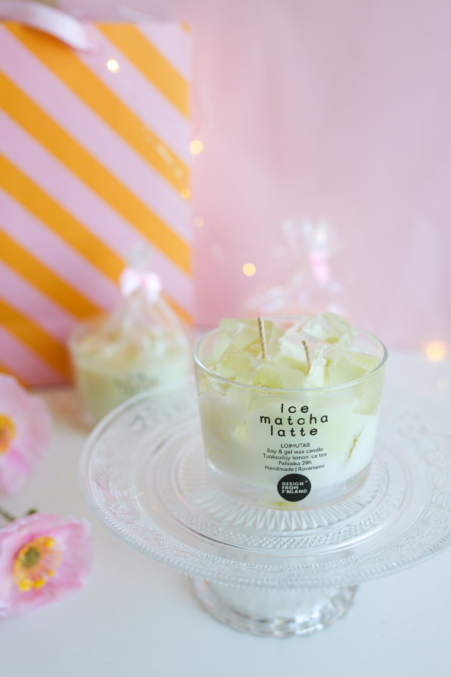 Ice matcha latte
