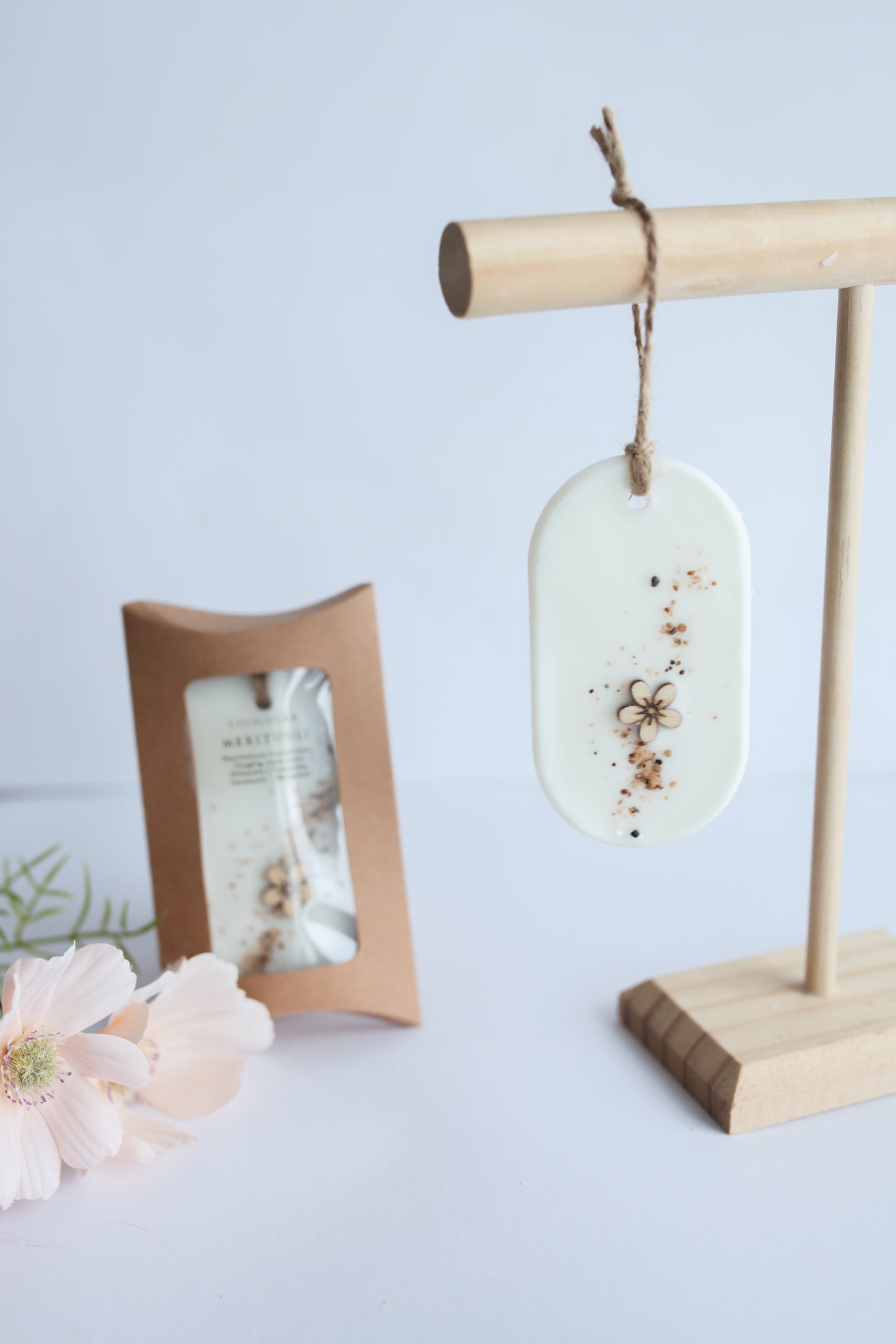 Huonetuoksu merituuli