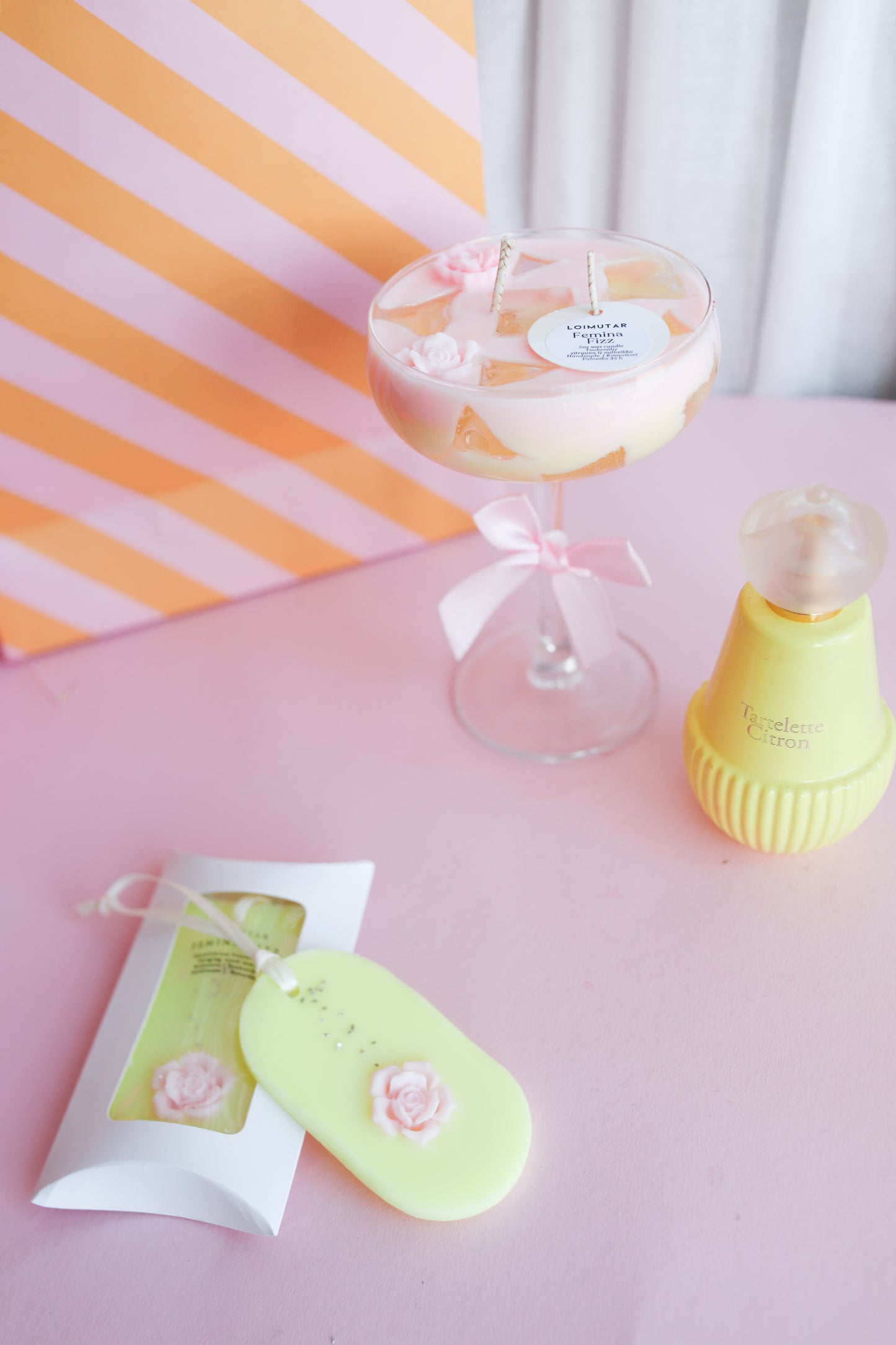 Huonetuoksu Femina Fizz